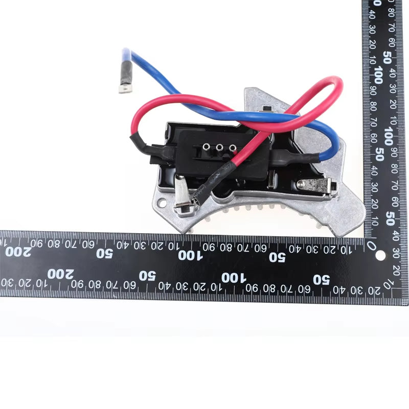 2108206210 Blower Heater Fan Motor Resistor For MERCEDES-BENZ W202 S202 C180 C200 C220 C230 C240 C250 C280 T D CDI C36 C43 AMG