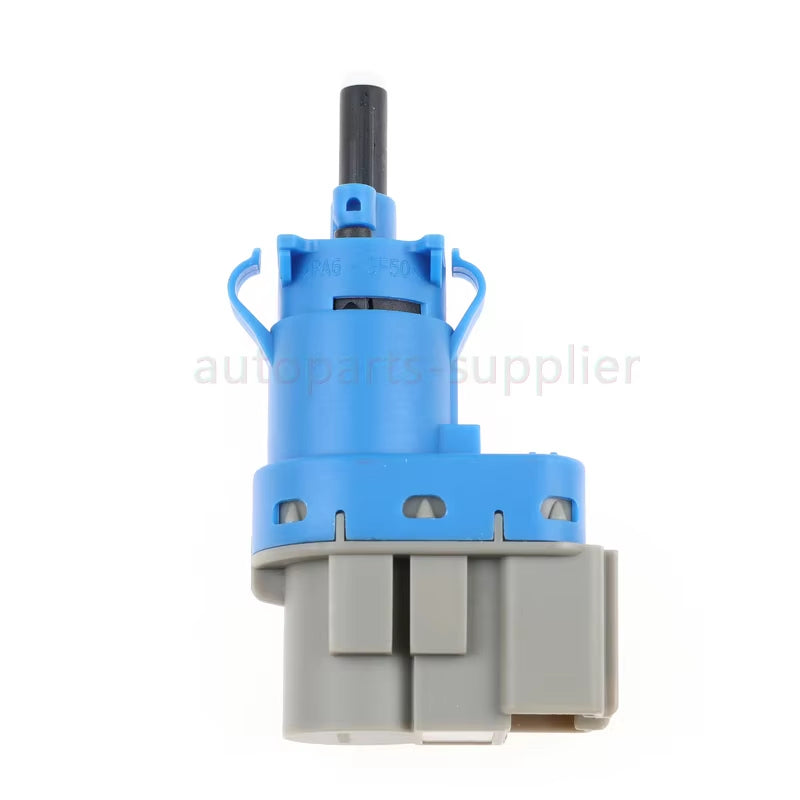 7E5Z13480A New Brake Light switch For Ford Falcon BA BF FG FGX Territory SX SY SZ 7E5Z-13480-A